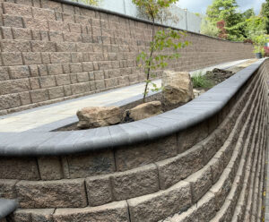 Oscar Landscape builds beautiful retaining walls.