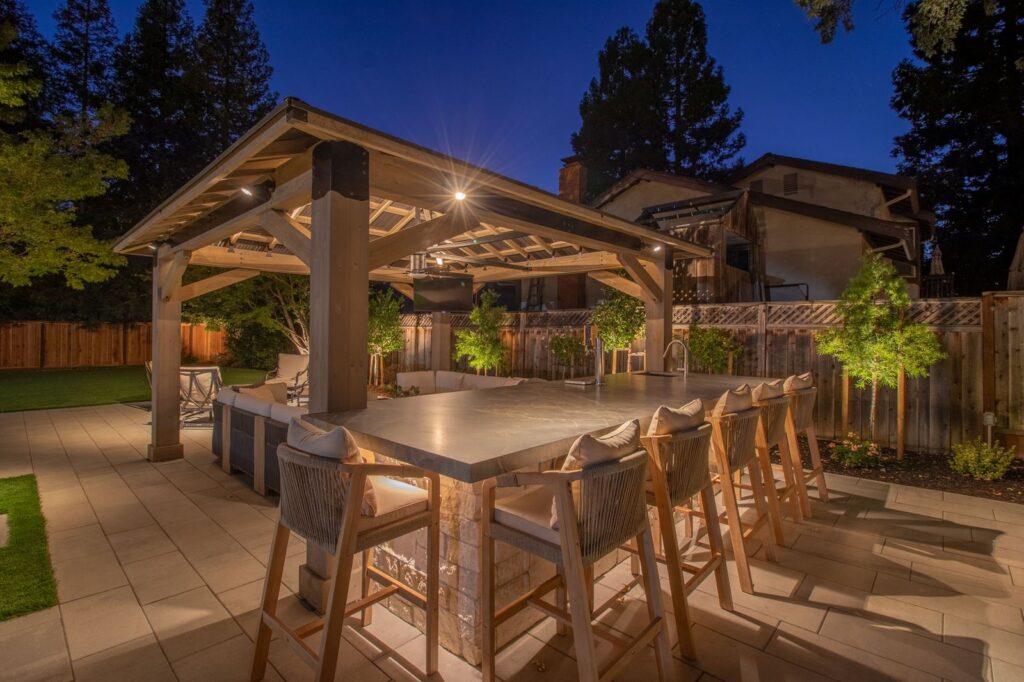 San Ramon Backyard Kitchen and Hardscape project by Oscar Landscaping